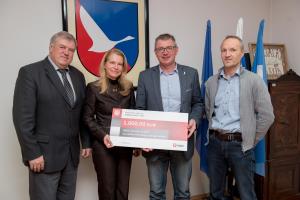 Nova svetlobna signalizacija pri Osnovni šoli bratov Letonja Šmartno ob Paki 1